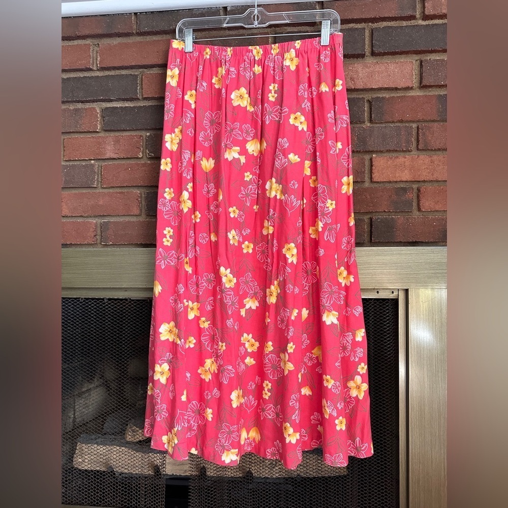 🛍️ Southern Lady floral Skirt Size L